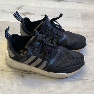 Adidas nmd black men’s 9.5
